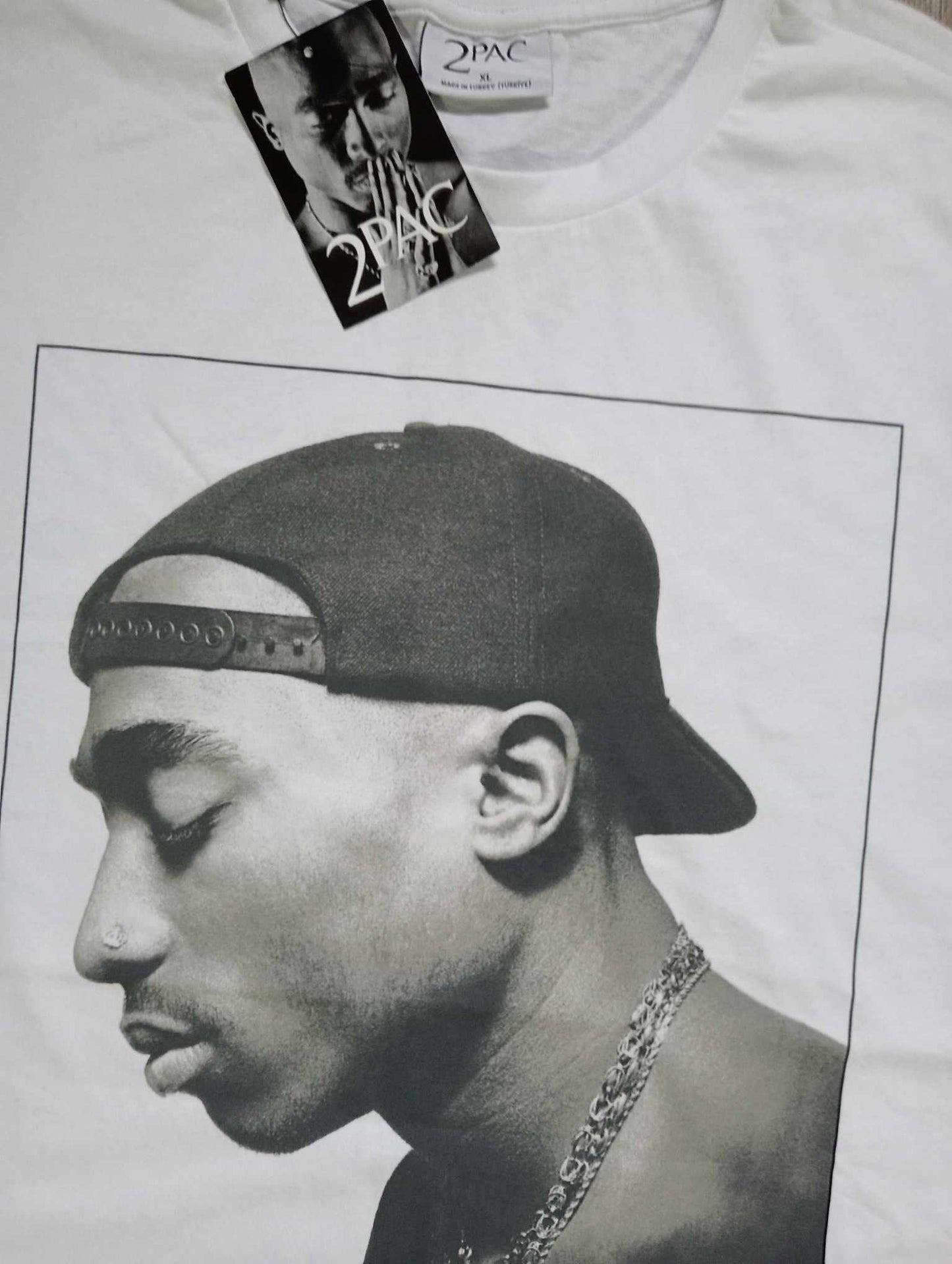 Tupac Amaru Shakur t shirt