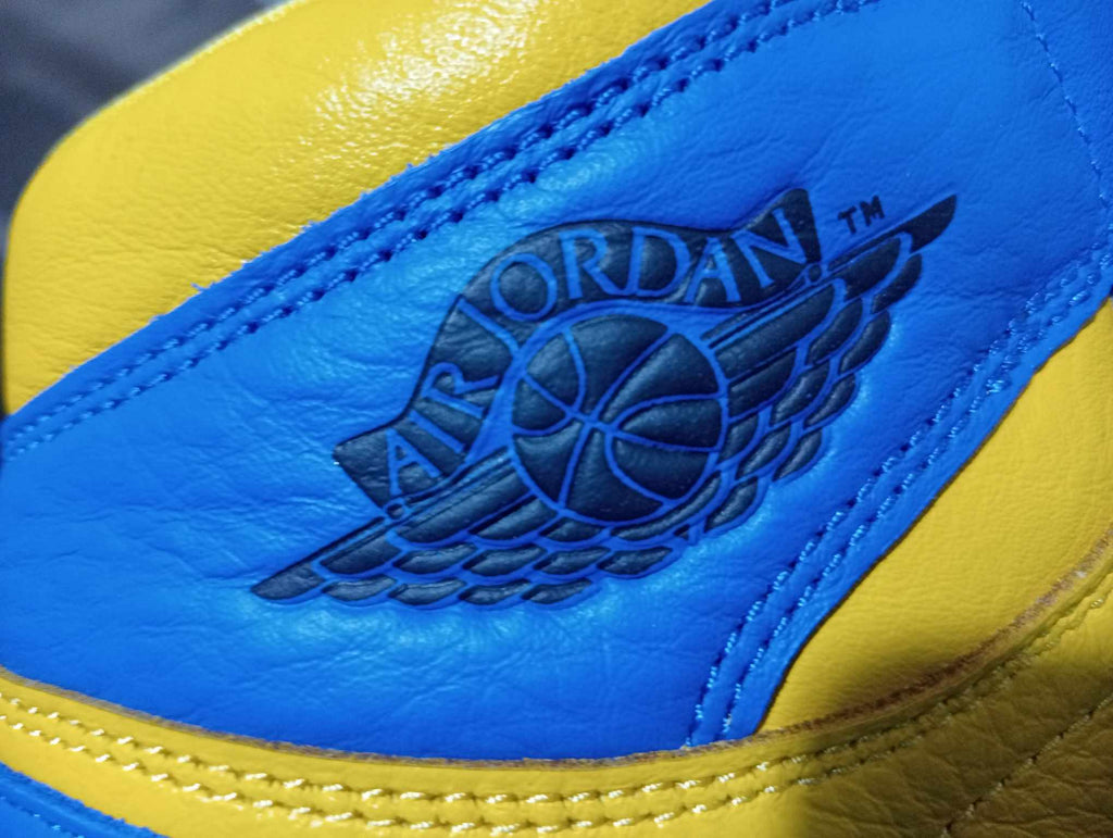 Air Jordan 1 High OG "Reverse Laney"