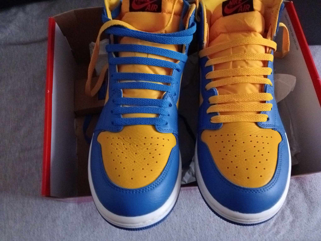 Air Jordan 1 High OG "Reverse Laney"