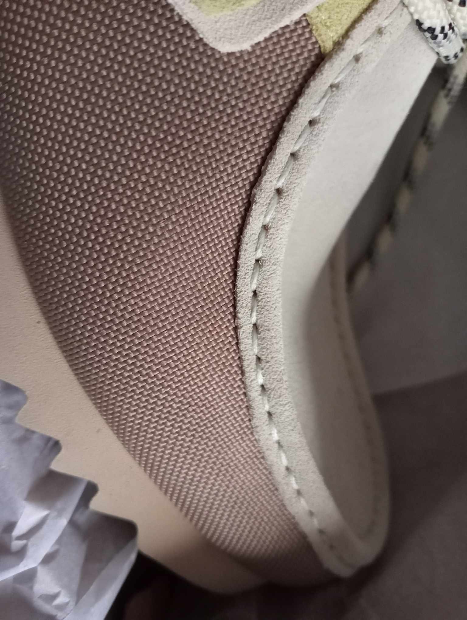 Original Clarks Wallabees - FTRE Ecru Combi