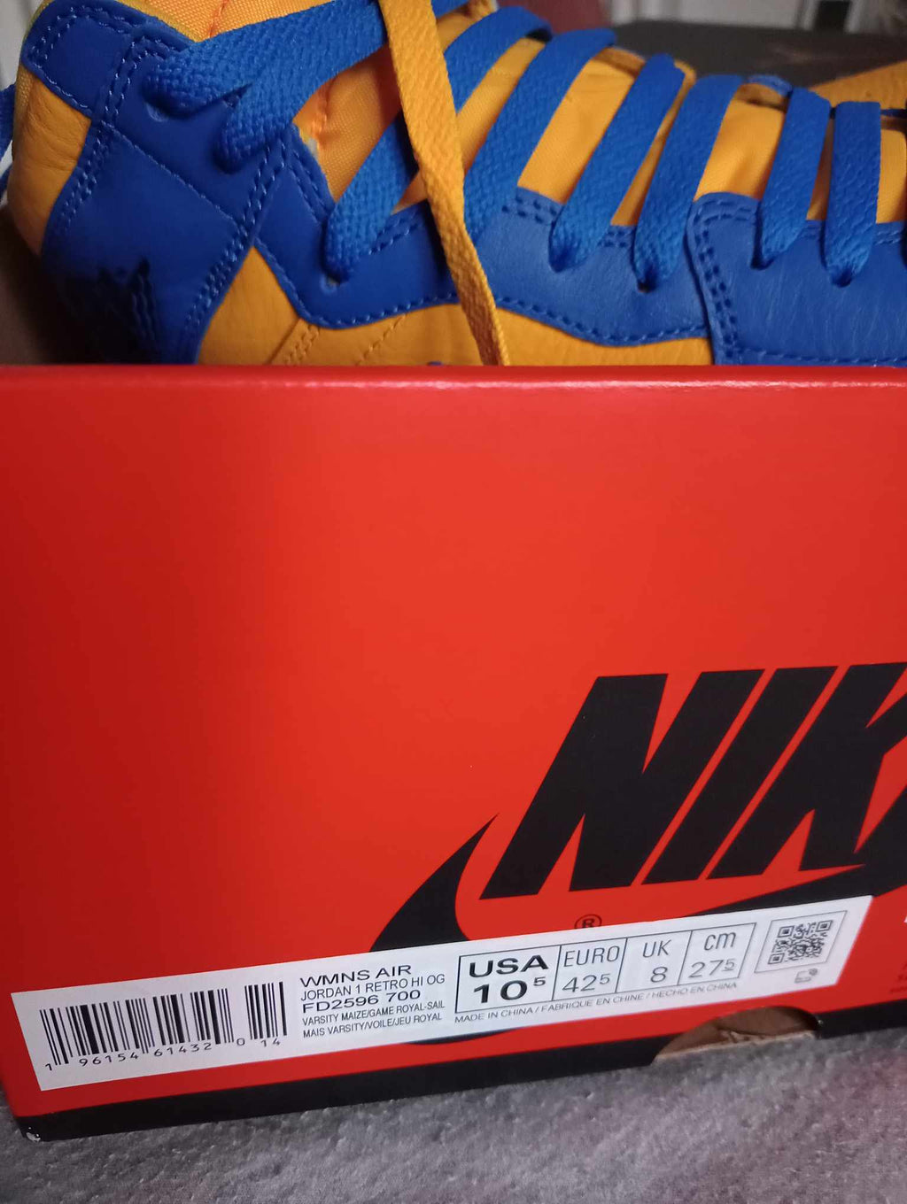 Air Jordan 1 High OG "Reverse Laney"