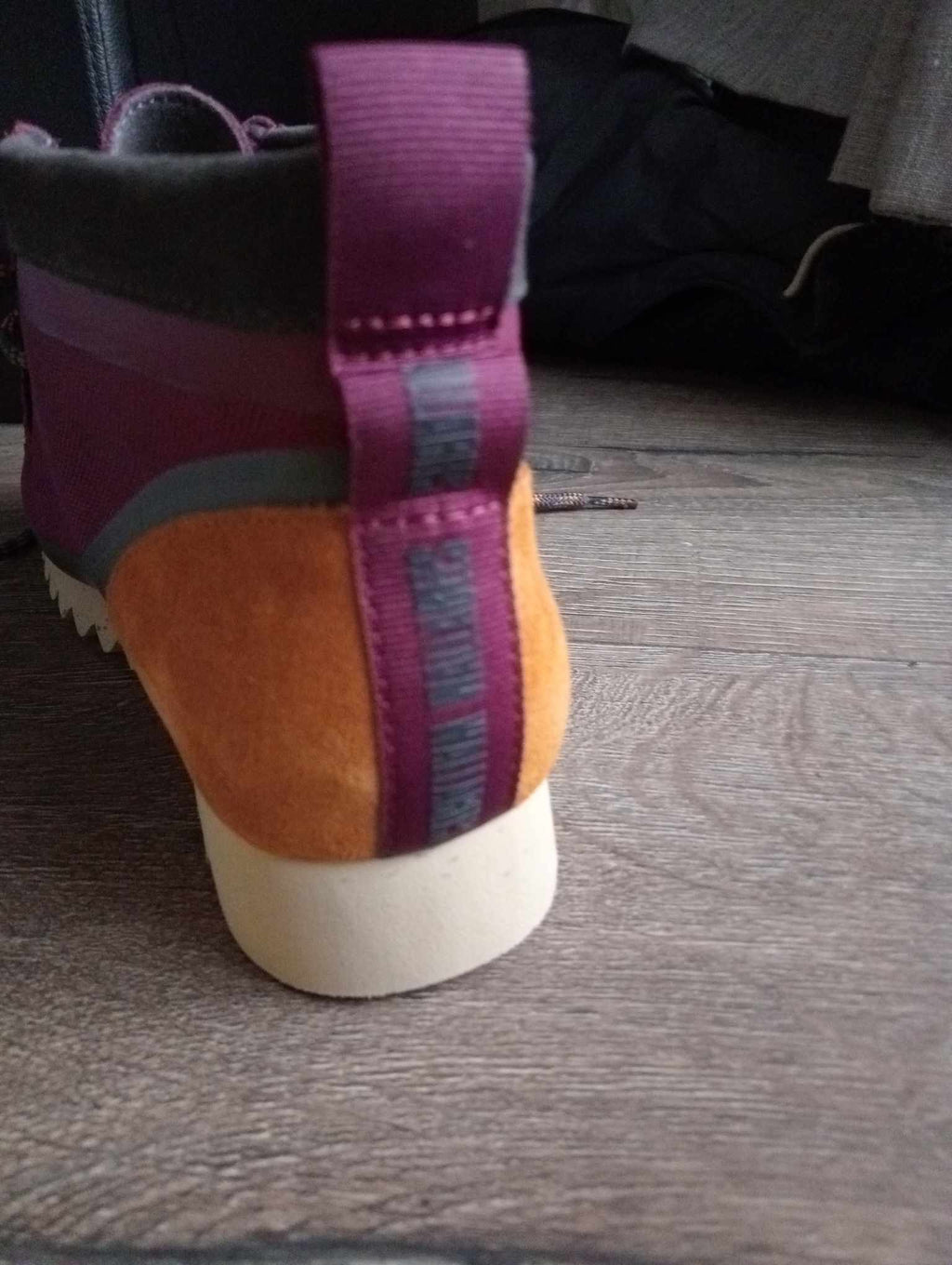 Original Clarks Wallabies FTRE Burgundy
